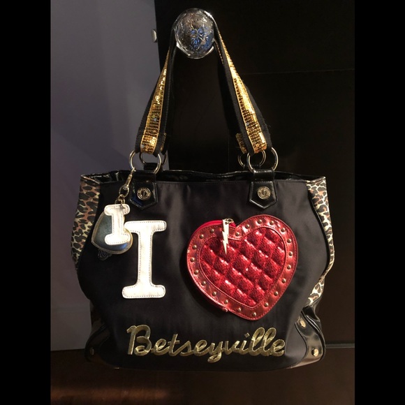 Betsey Johnson Handbags - Betsey Johnson tote bag